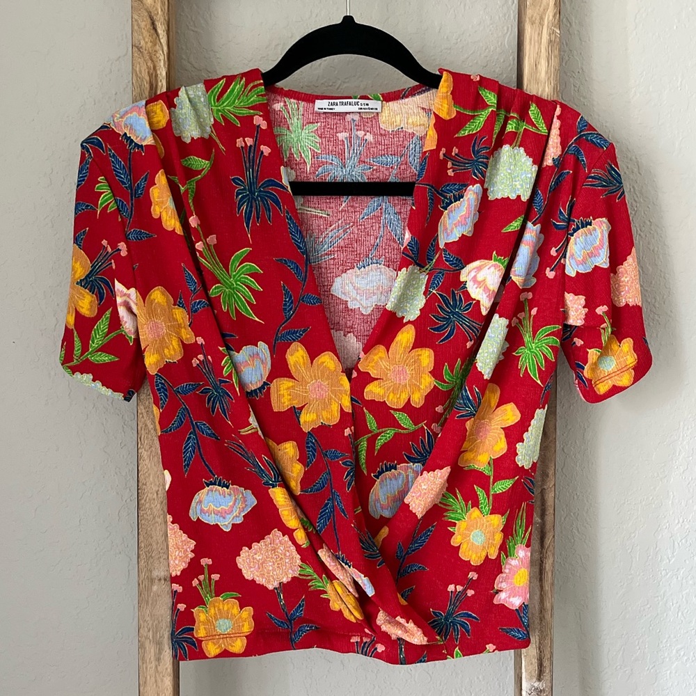 Zara Tropical Red Floral Blouse Size S